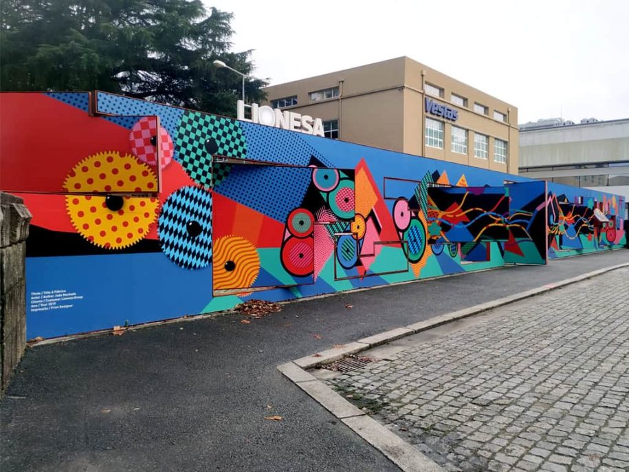 Entrada da Lionesa, obra de João Machado